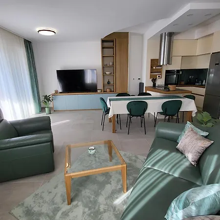 Arbamore 2br With Sea View And Balcony * 리예카