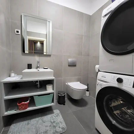 Arbamore 2br With Sea View And Balcony 아파트 *